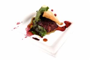 Pier Luigi Di Diego - Ristorante Il Don Giovanni - Ferrara “Battuta di cervo dell’Appennino Bolognese terra e acqua”
