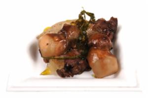 Jens Ove Folkel - Tartufaia Borough Market - Londra “Punta di petto brasata, purea di sedanorapa e tartufi, vetro di cipolla, cavolo nero e porcini”